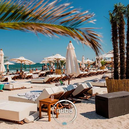 Ella Summerland Mamaia Exterior foto