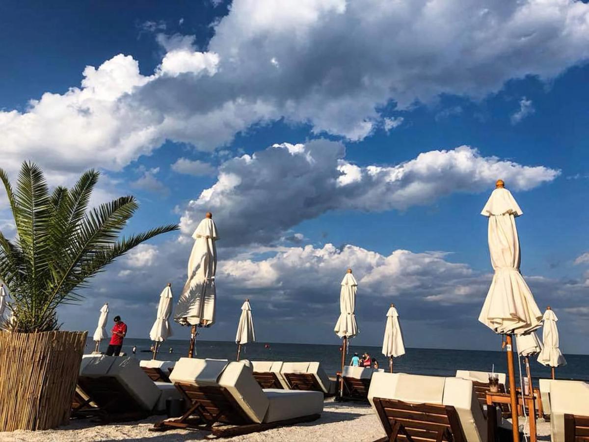 Ella Summerland Mamaia Exterior foto