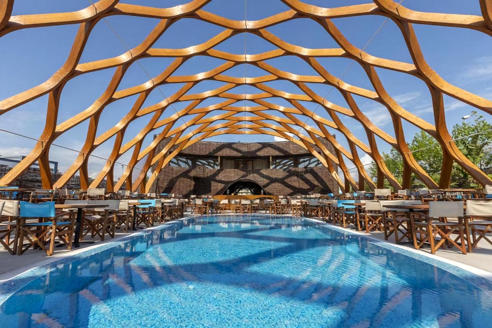 Ella Summerland Mamaia Exterior foto